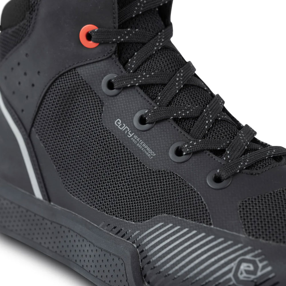 Patike polu duboke SKYLINE AIR vodootporne crne ELEVEIT 42