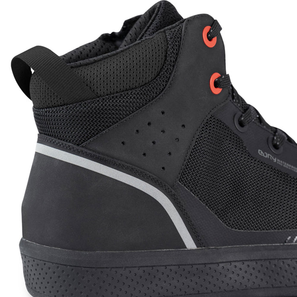 Patike polu duboke SKYLINE AIR vodootporne crne ELEVEIT 42