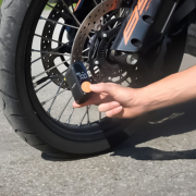 Baterijski mini kompresor za gume 3000maH INTERPHONE