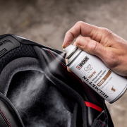 IPONE sprej za čišćenje kacige iznutra Spray HELMET IN 150ml