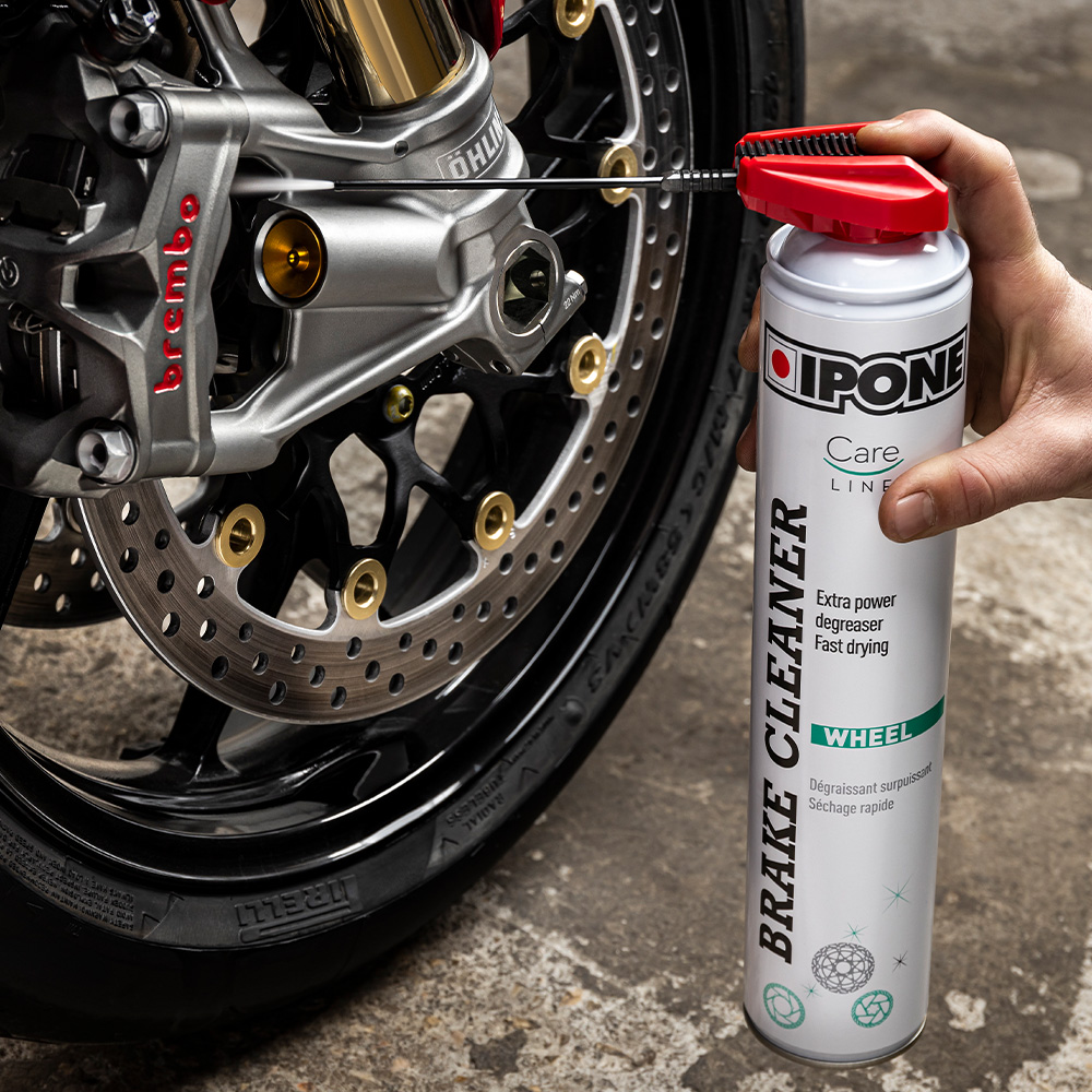IPONE sprej za čišćenje kočionih pločica Spray BRAKE CLEANER 750ml