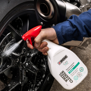 IPONE sredstvo za odmašćivanje točkova WHEEL CLEANER