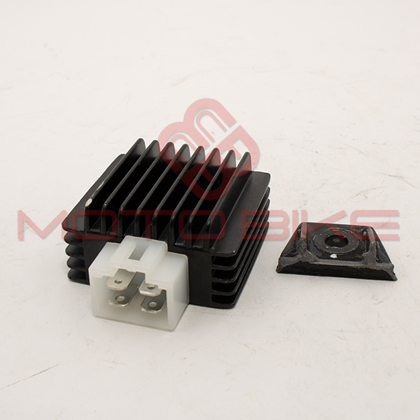 Regulator napona sa 4 izlaza Zongshen XP440 OUTLET