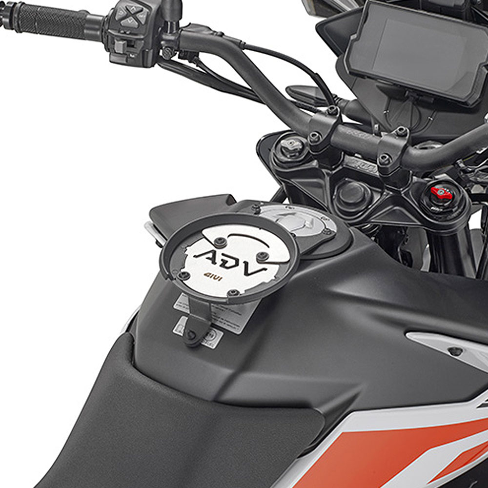 Nosač Tanklock torbe GIVI KTM 390 / 790 / 890 ADVENTURE BF51