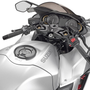 Nosač Tanklock torbe GIVI Suzuki Hayabusa 1300 (21-25) BF67