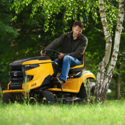 Traktor kosačica Cub Cadet XT2 PS107 - 107cm - 603cc V-TWIN Kawas - Hydrostatic - bočno izbacivanje