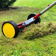 Aerator na točkićima WOLF Garten Multi-star UR-M 3