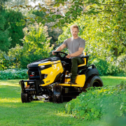 Traktor kosačica Cub Cadet XT3 QS127 - 127cm - 726cc V-TWIN Kawas - Hydrostatic - bočno izbacivanje