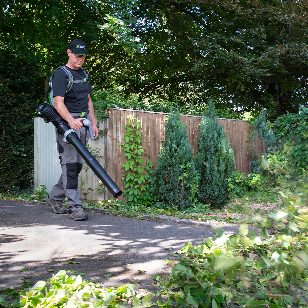 Baterijski leđni duvač EGO PROFESSIONAL X  LBPX1100 - 1.870 m³/h (bez baterije)