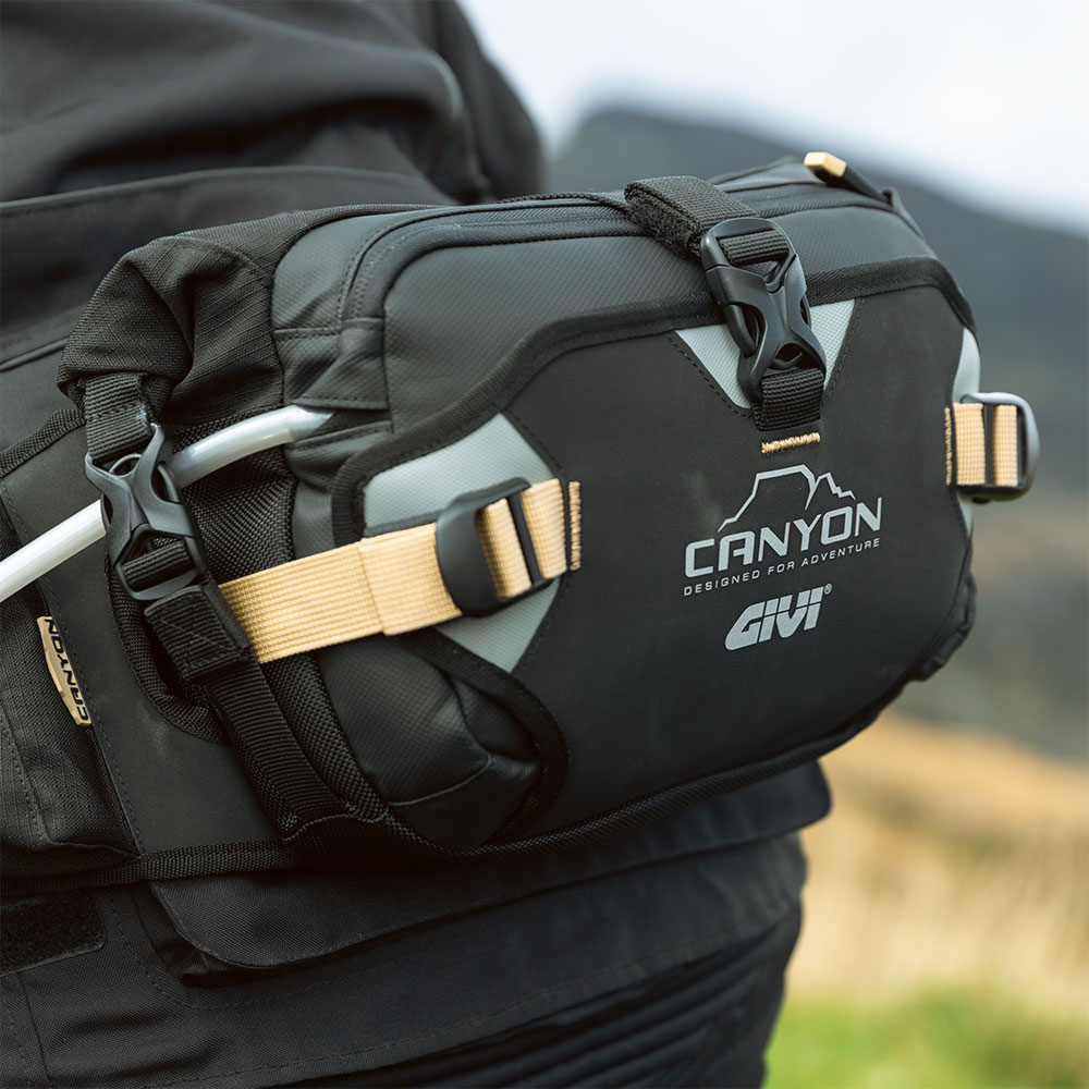Torbica oko struka GIVI CANYON GRT732 8L