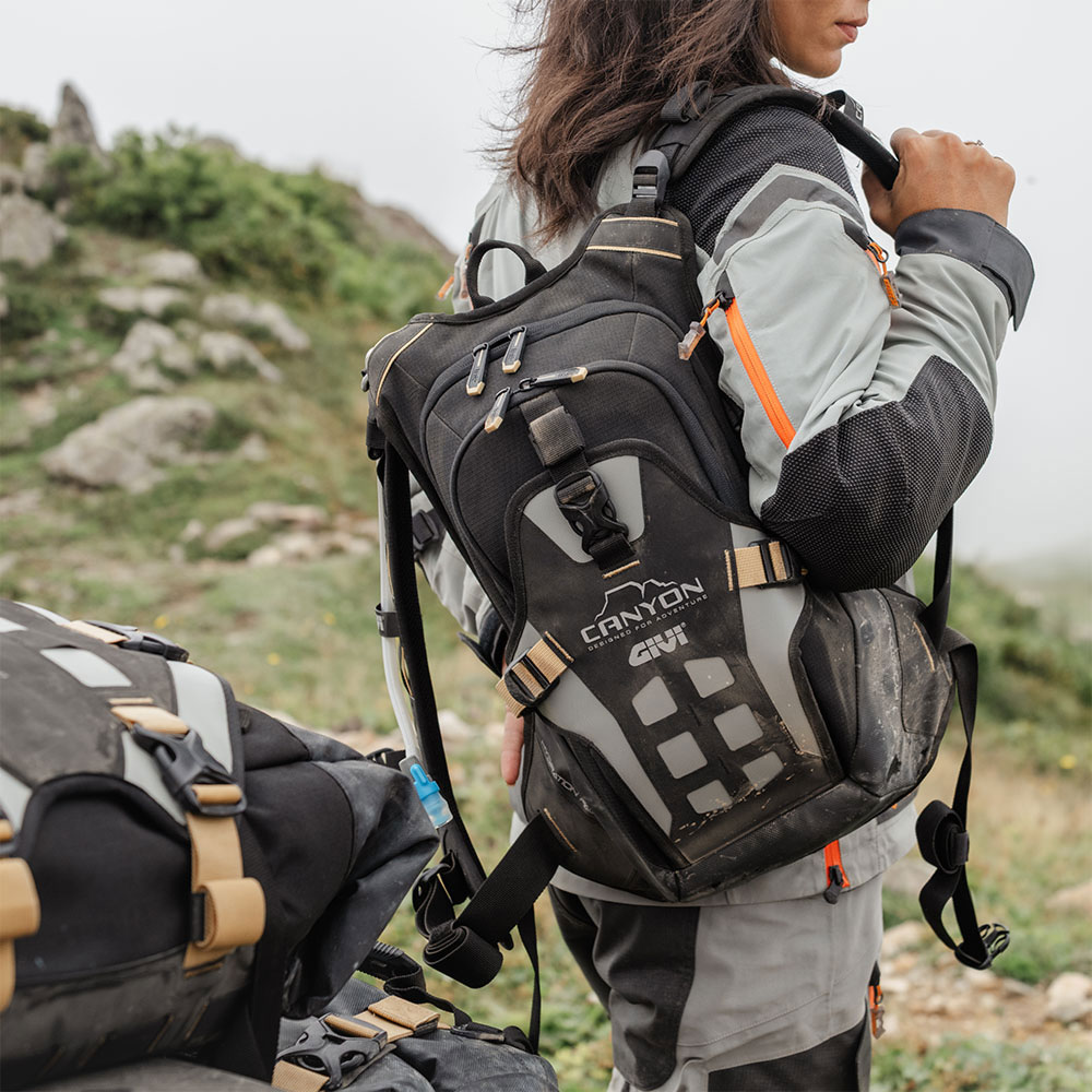 Ranac GIVI CANYON GRT731 12L